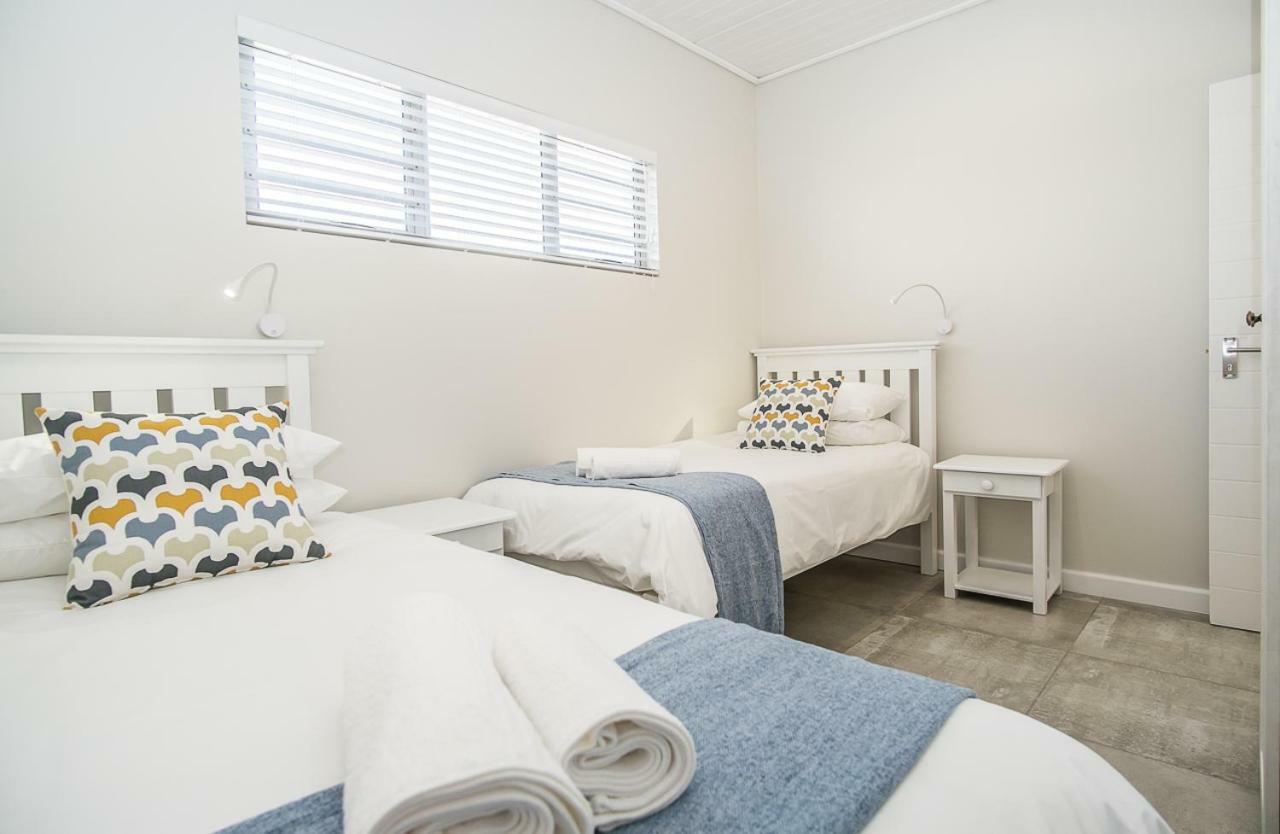 Fork West Holiday Apartments Elands Bay Exterior photo
